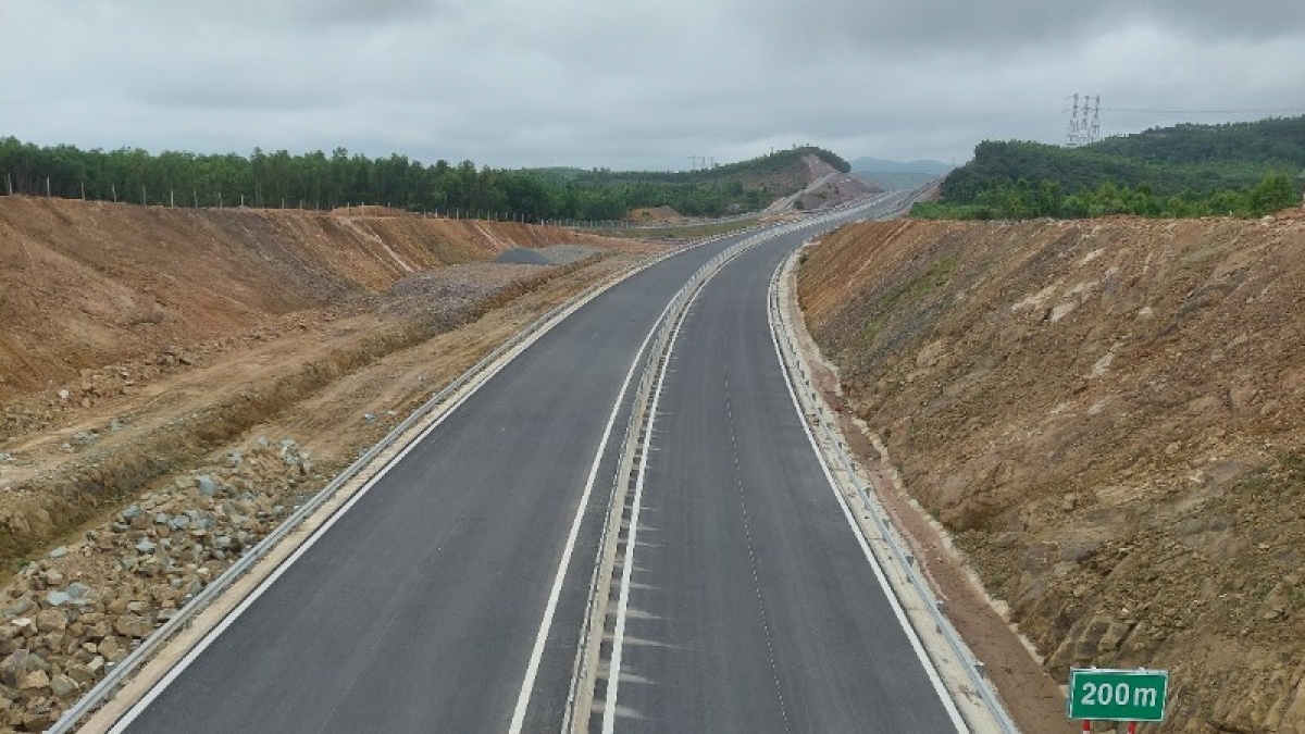 C'lâng lươt đơơh Vũng Áng - Bùng âi choom lươt