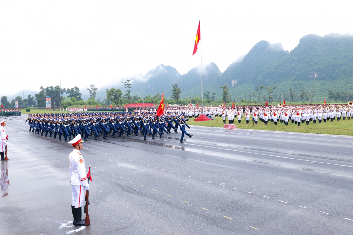 Khul rơbat trui đah rơkơi Tơhan polih ia rơsĭ Việt Nam pơsit pran jua ngă giong bruă jao rơbat trui, rơbat pơƀut khul.