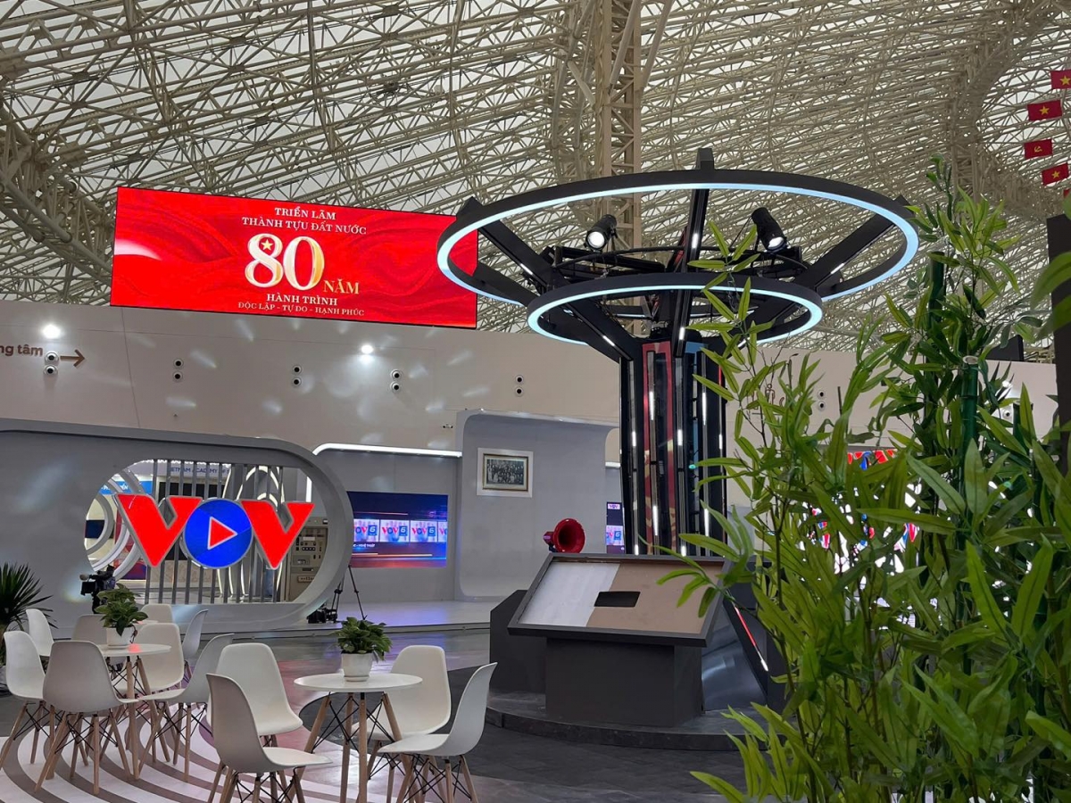 Ntŭk mpơl tay trong hăn 80 năm hăn ndrel n’hanh hun hao ndrel neh dak bah VOV
 