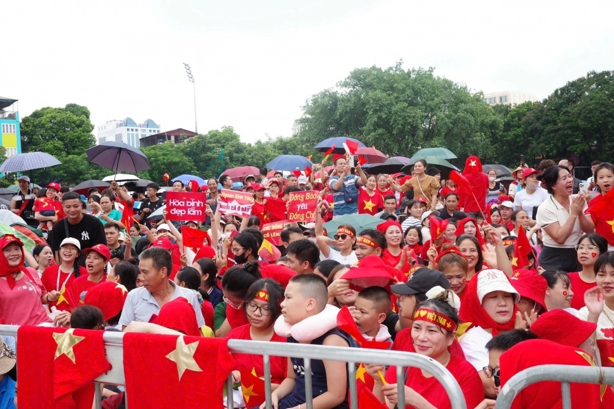 Làng bol Hà Nội nggà driau mờ đơs Jơnau đơs crih dà lơgar tŭ sền ling lòt pơdar tàm gùng