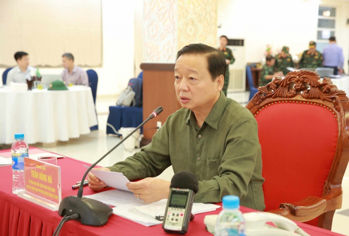 Pôa Trần Hồng Hà, Phŏ Ngế pro xiâm hnê ngăn tơnêi têa pơkuâ roh hôp