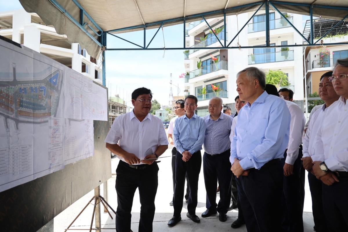 Phó Thủ tướng ồng Nguyễn Hòa Bình lơh broă mờ càr Khánh Hòa