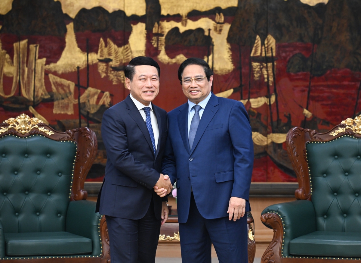 Thủ tướng Chính phủ Phạm Minh Chính vơt đồng chí Saleumxay Kommasith, Groi Thủ tướng Chính phủ Lào.