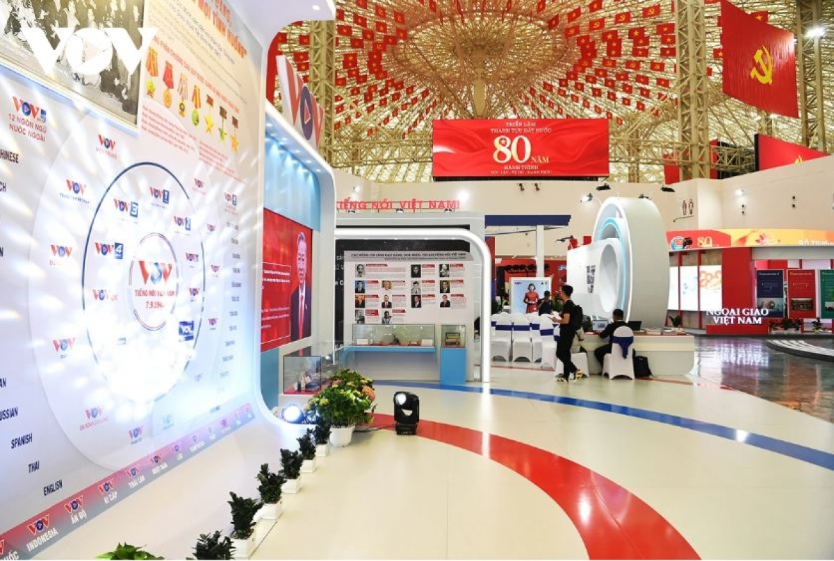 - Anôk rang mdah mơ̆ng VOV ti knăm rang mdah