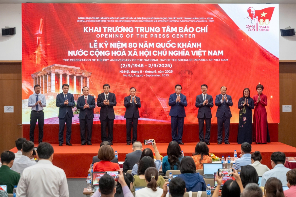 Leh pơxiâm po Tíu pêi cheăng chêh Hlá tơbeăng