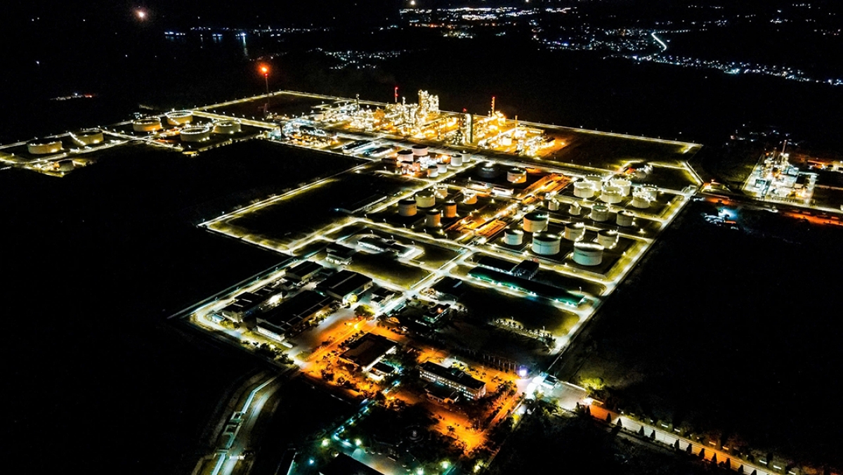 Nhà máy lọc dầu Dung Quất- động lực kinh tế phía Bắc tỉnh Quảng Ngãi