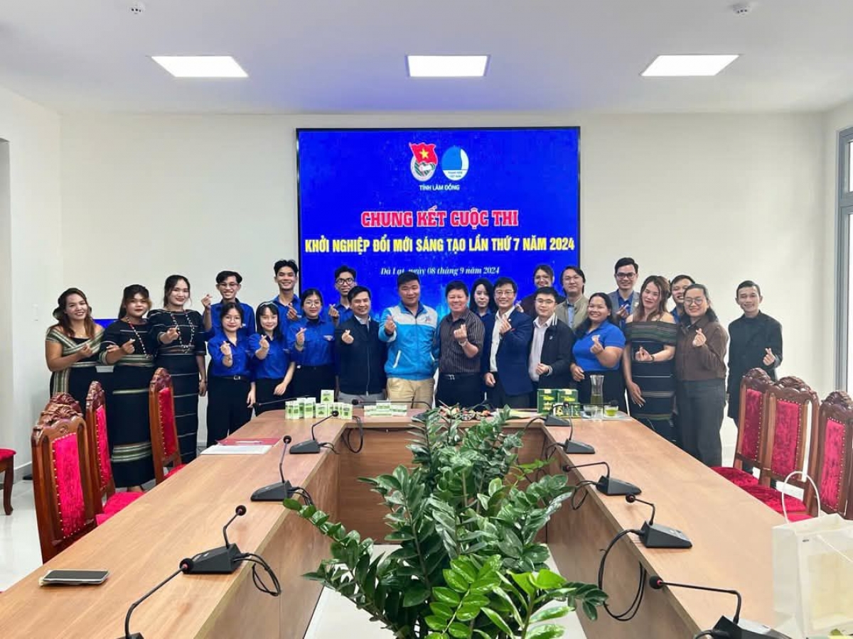 Rơmoăng, van, khan, jiâ dêi “Ka Thuân Minz” hiăng châ ối má 2 tung hneăng ki pơxiâm mơjiâng tơdroăng cheăng pêi dêi kong pơlê Lâm Đồng a hơnăm 2024