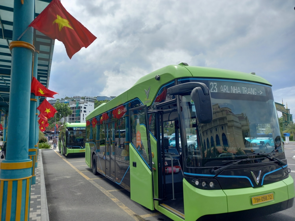 Rơxế kơtâu ƀă hmốu on tơhrik rế hên a kong pơlê Khánh Hòa