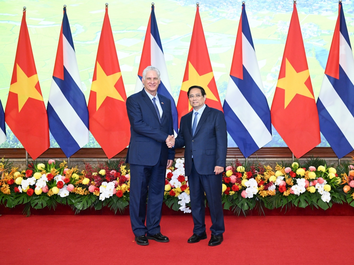 Khua dêh čar ơi Phạm Minh Chính hăng Khua mir sir dêh čar Cuba