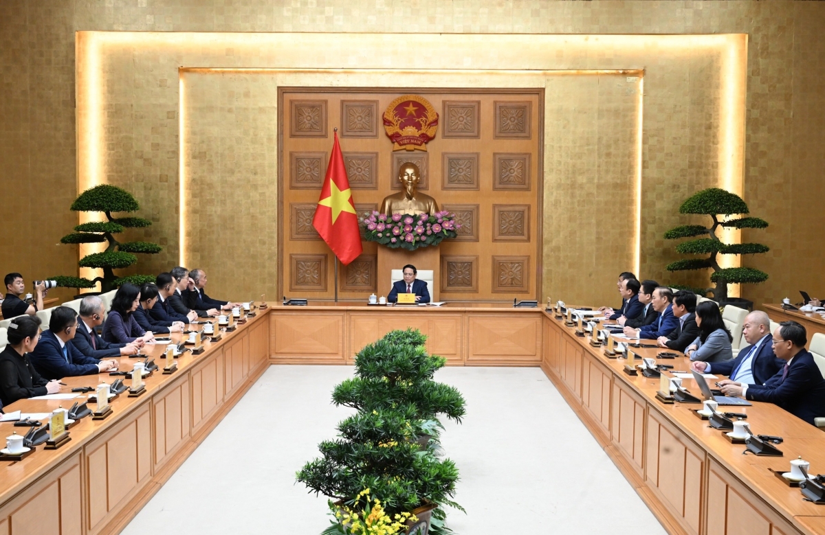 
Thủ tướng ồng Phạm Minh Chính wă Ƀí thư Tỉñ ủy càr Sơn Đông, lơgar Lo