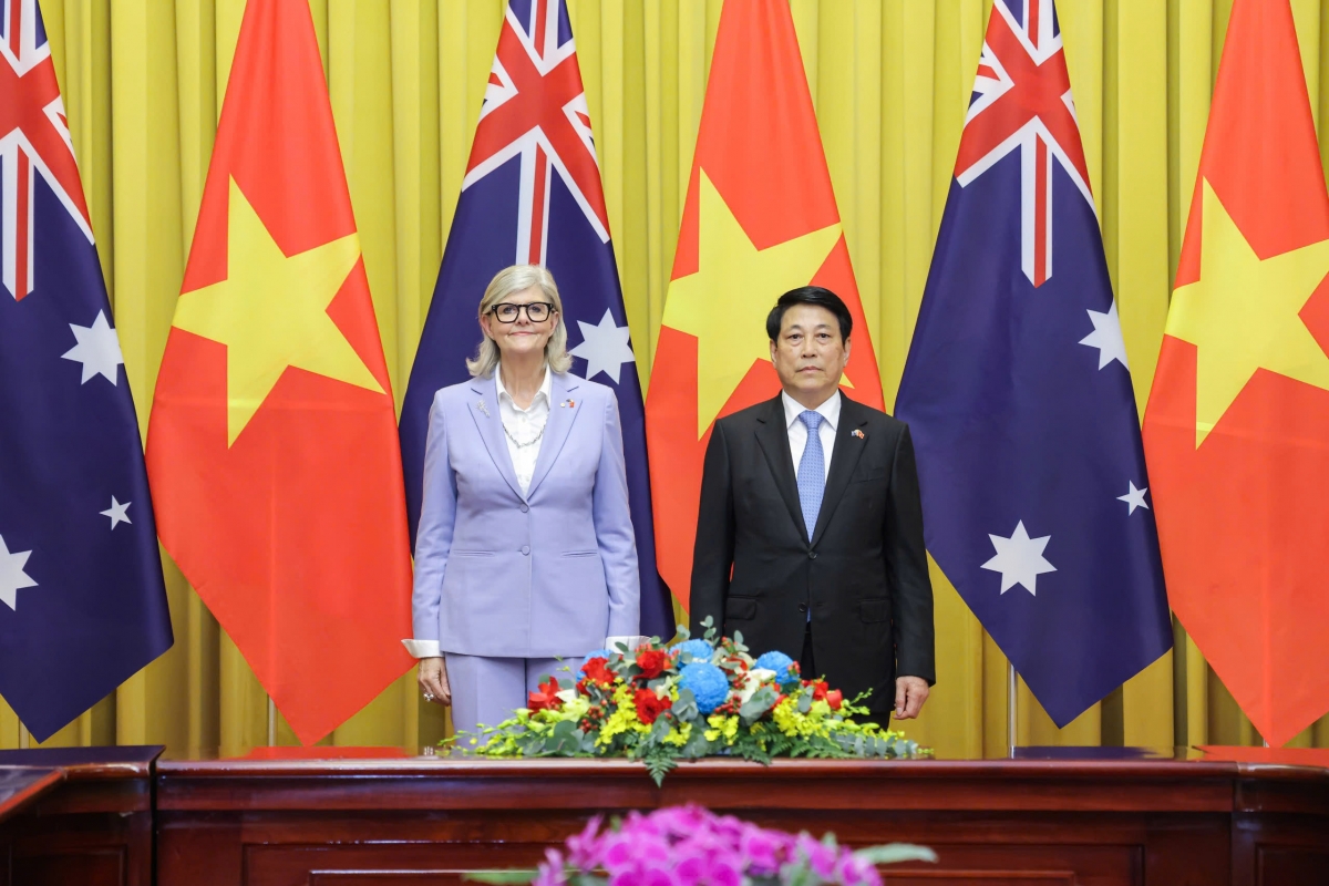 Kruanh dak Lương Cường n'hanh nuĭh dơi ƀư lam lĕ rngôch Australia Sam Mostyn ta tâm chră