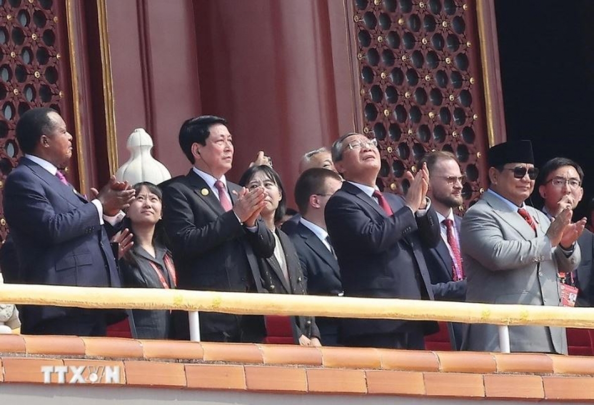 Củ tịc lơgar ồng Lương Cường tus bal Dơ̆ sền sơwì bơta pràn jak ling klàng tơnkah 80 nam tam lơh pha lin phát xít tàm lơgar Lo (Rùp TTXVN)