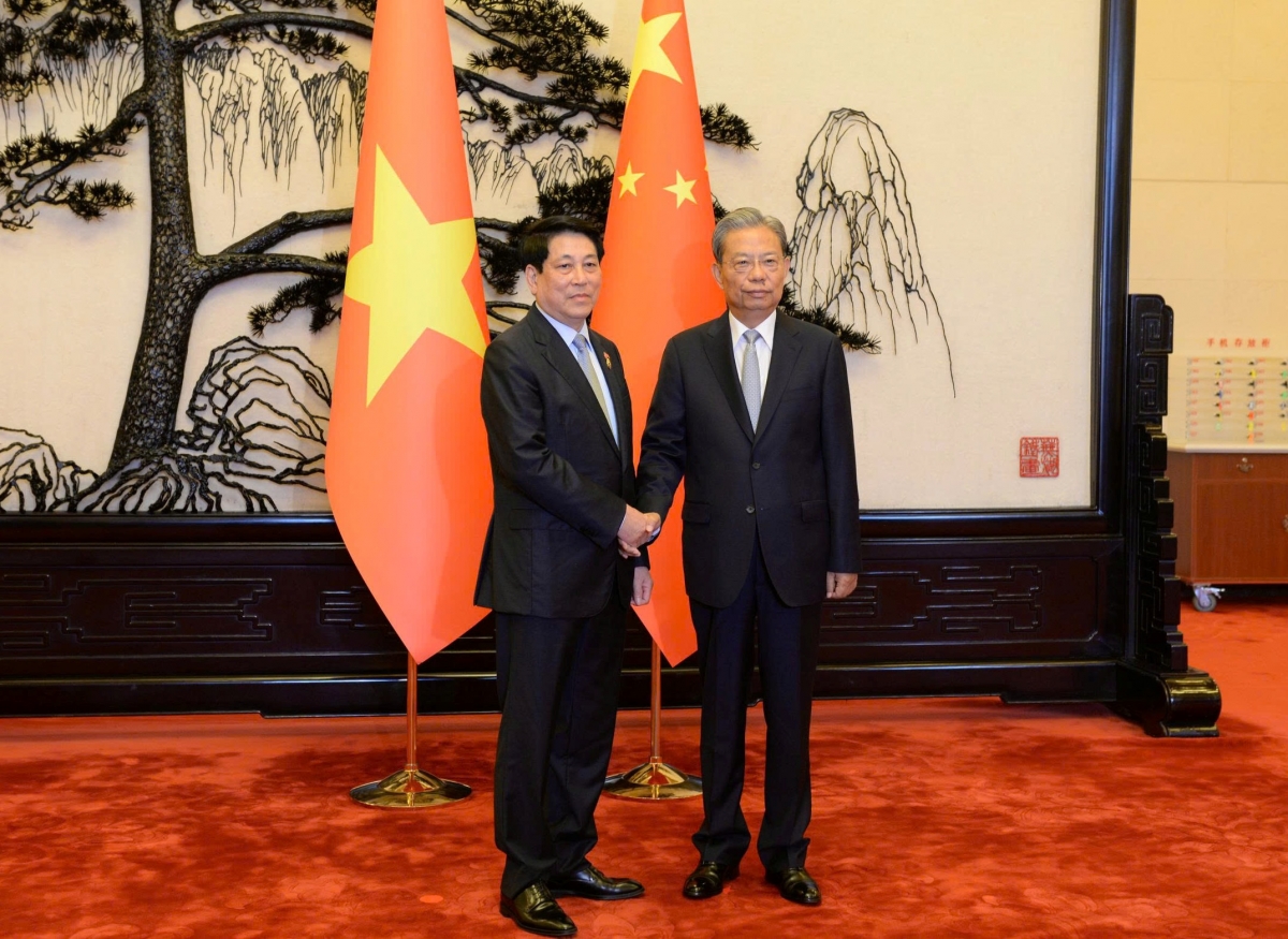 Pôa Lương Cường, Kăn xiâm hnê ngăn tơnêi têa ƀă pôa Triệu Lạc Tế