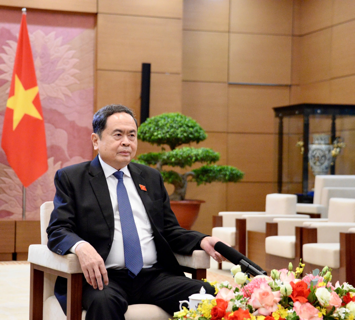 -Khua bruă kƀĭn ala Trần Thanh Mẫn.