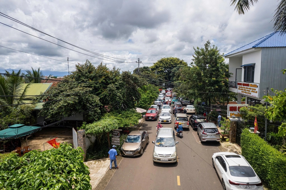 Ƀuôn Akŏ Dhông, phường Ƀuôn Ma Thuôt hlăk jing anih tuai nao ngui hiam biă mă