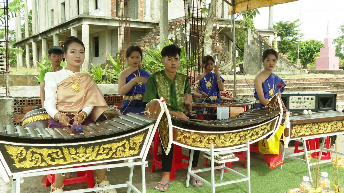 Đội nhạc ngũ âm của Câu lạc bộ