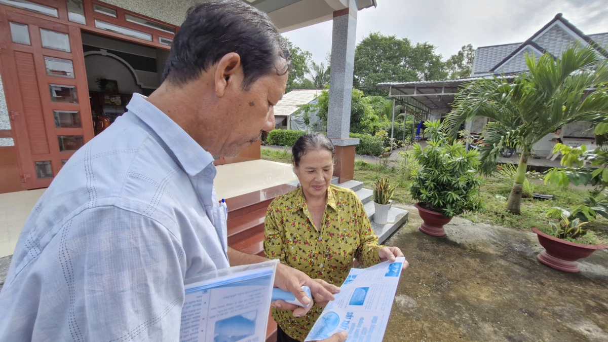 Hướng dẫn người dân về cách phòng chống sốt xuất huyết