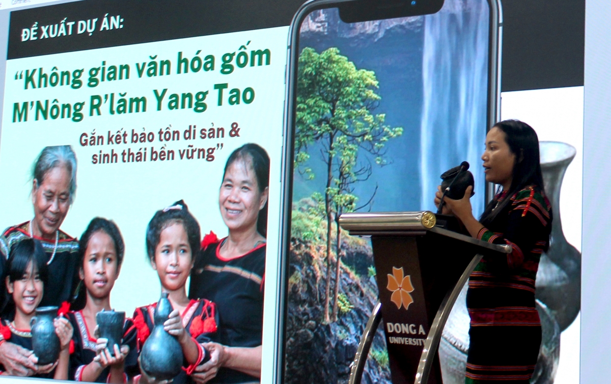 Dôm grŭp tơpôl tơroi đon tơchĕng tơdrong jang hơtŏk tơiung tơmang lăng tơklep hăm vei lăng bri