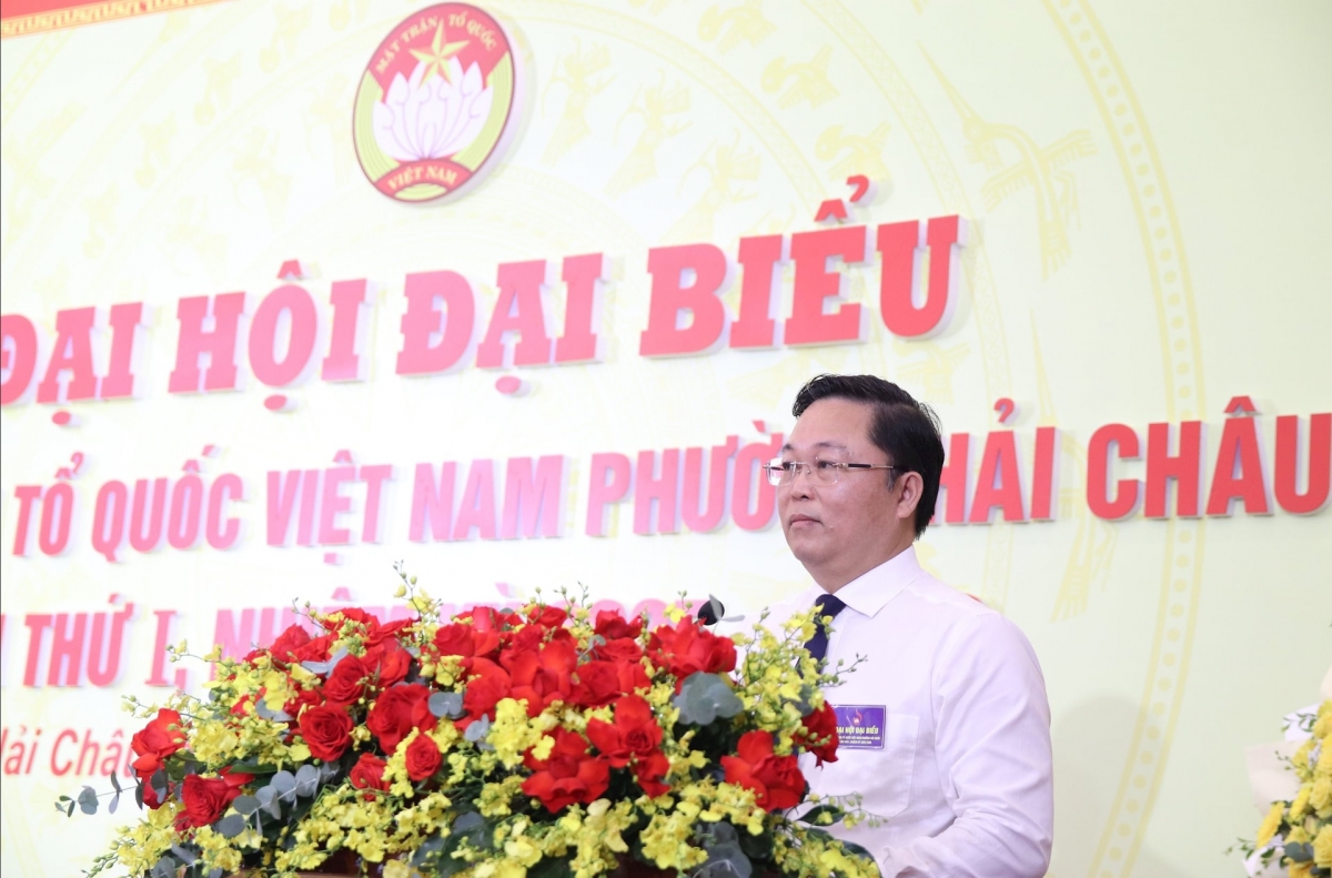 Chủ tịch Ủy ban MTTQ Việt Nam thành phố Đà Nẵng Lê Trí Thanh phát biểu chỉ đạo đại hội. Ảnh: T. HUY