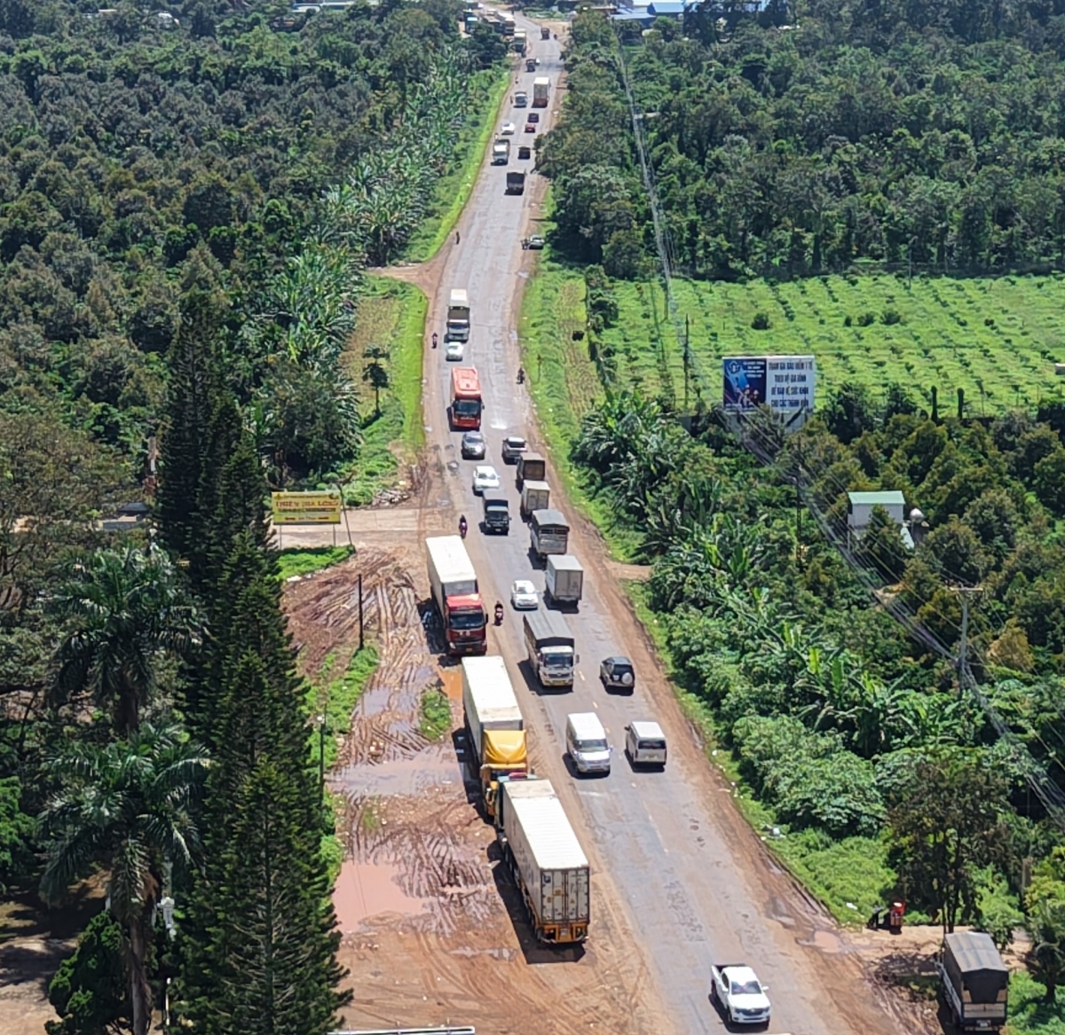 Tơlơi kiăng mơng bruă pok prong jơlan mrô 26, ară jơlan găn nao să Ea Phê glăi pơ Buôn Ma Thuột, tơring čar Dak Lak