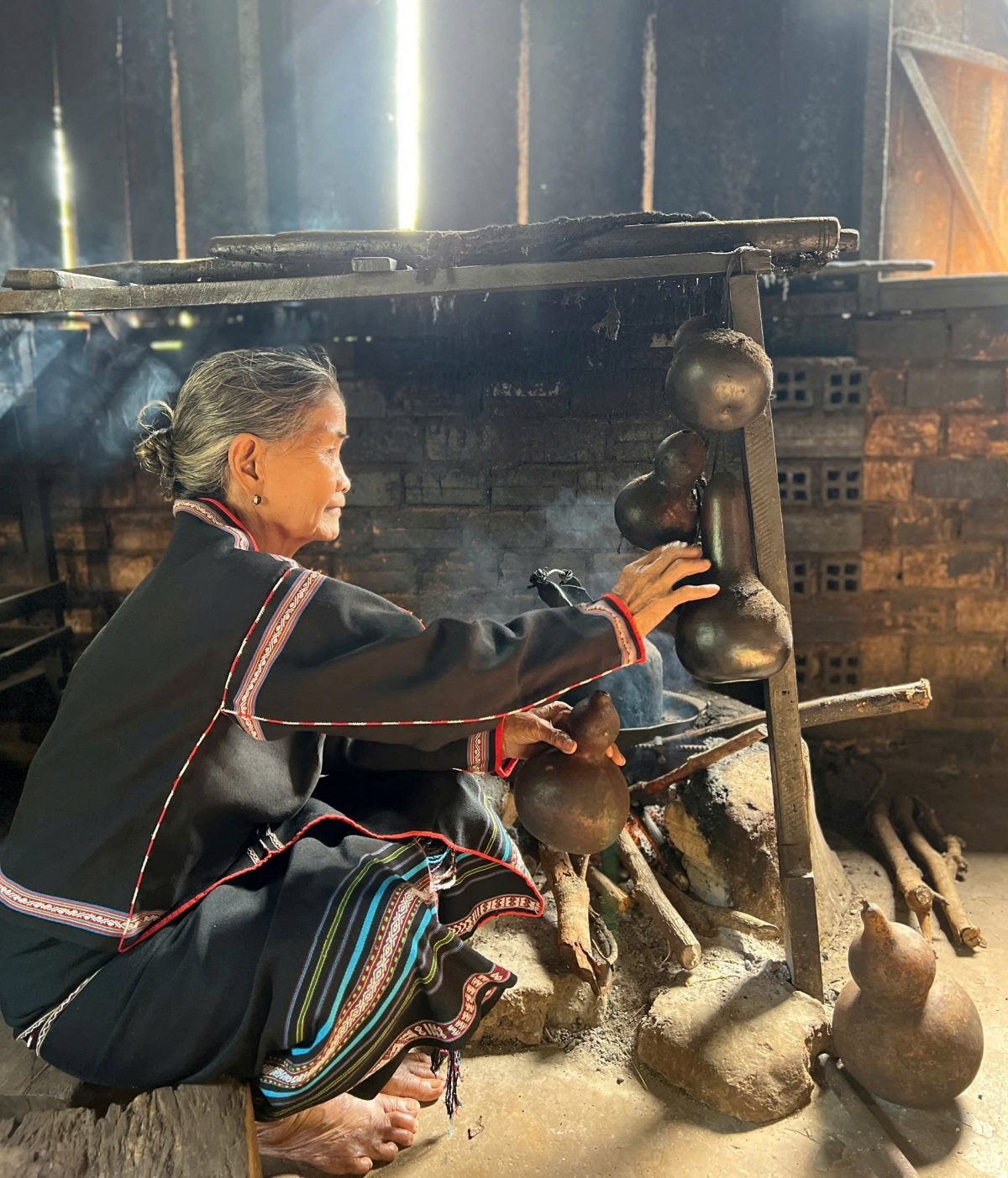 
Ală plai nhồng ro tàm hìu bềp bơh kòn cau Rơđê dê