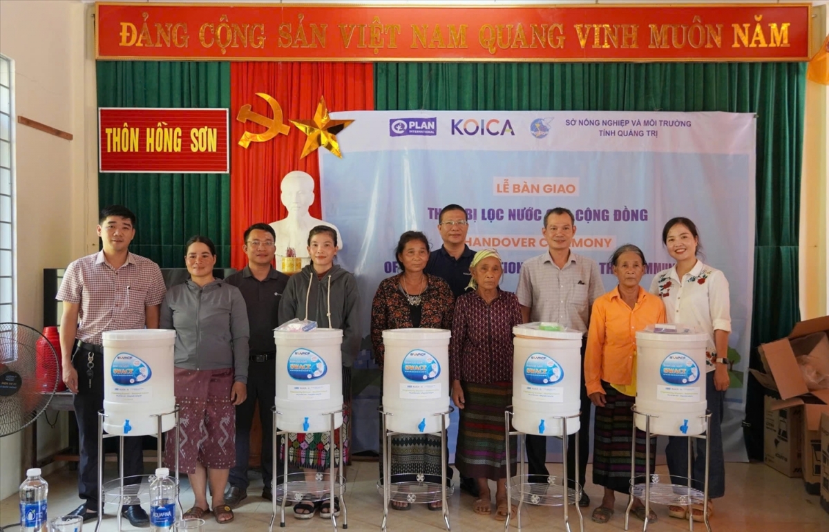 Đây là món quà giúp bà con đồng bào DTTS ở xã Trường Sơn (Quảng Trị) có nước hợp vệ sinh để sử dụng. (Ảnh: Phạm Tiến)