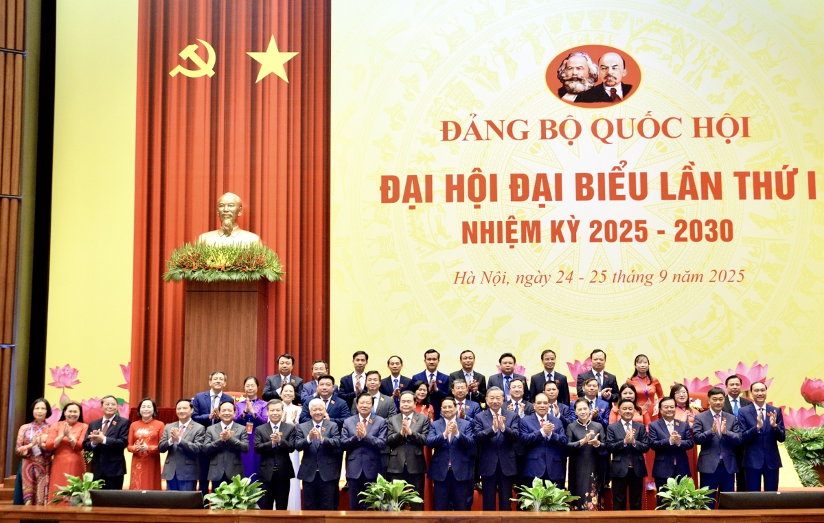 Kăn xiâm pơkuâ hnê ngăn Đảng rơtế ƀă mâu kăn Đảng, Tơnêi têa veăng hôp