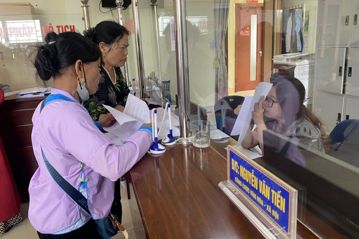 Trung tâm hành chính công phường Tân Phong phát huy hiệu quả giải quyết thủ tục hành chính cho người dân sau thời gian hoạt động thử nghiệm