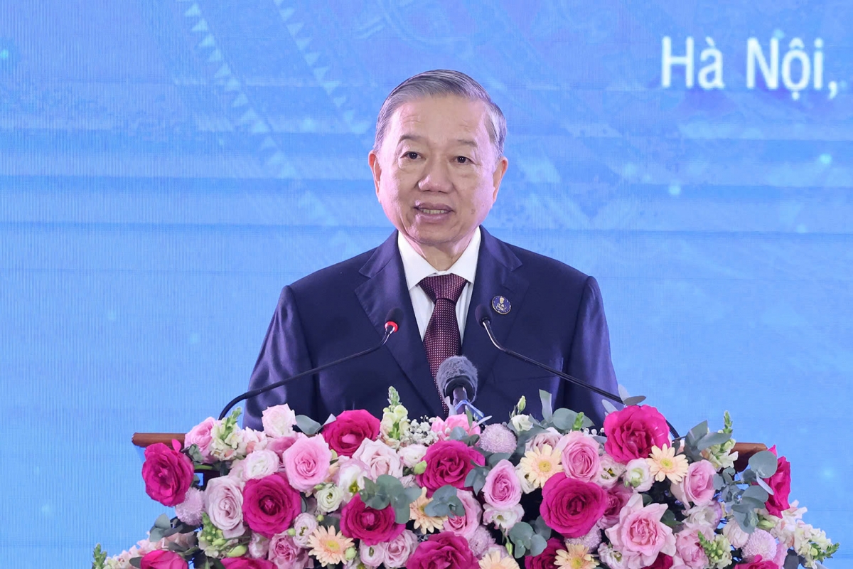 Khua git gai Ping gah ơi Tô Lâm bơni hơ-ơč kơ Hră pơhing phrâo Việt Nam