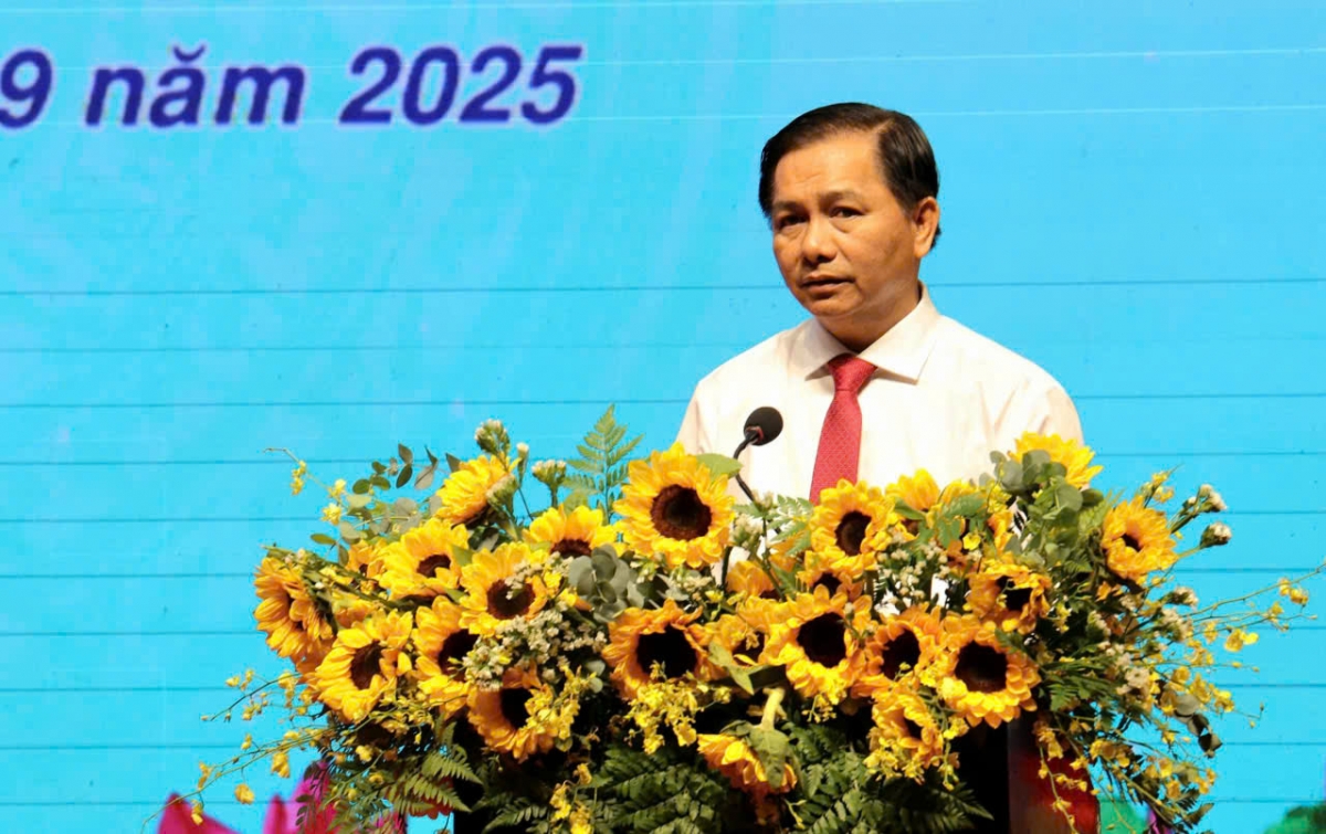 Chủ tịch UBND thành phố Cần Thơ Trần Văn Lâu phát biểu khai mạc Đại hội.