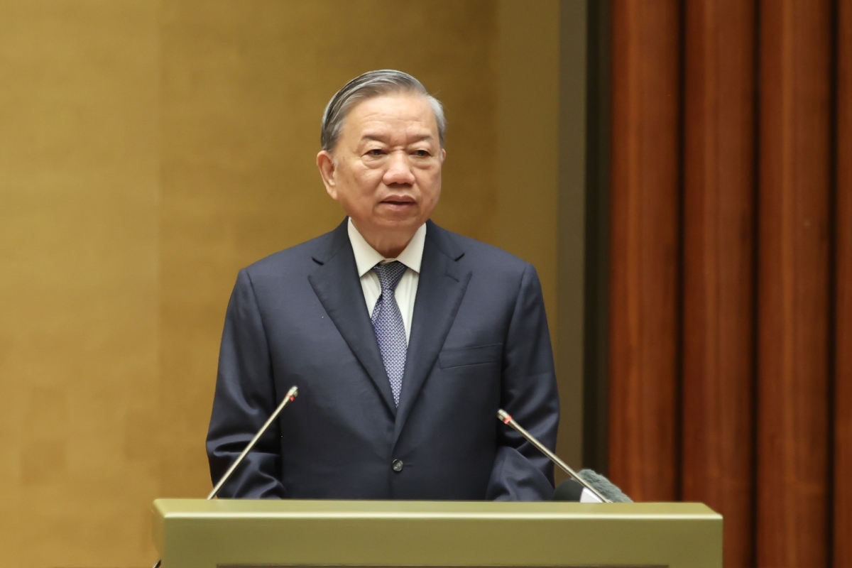 Tổng Ƀí thư ồng Tô Lâm đơs uă tus mờ bơta kwơ màng bơh pơrjum dê