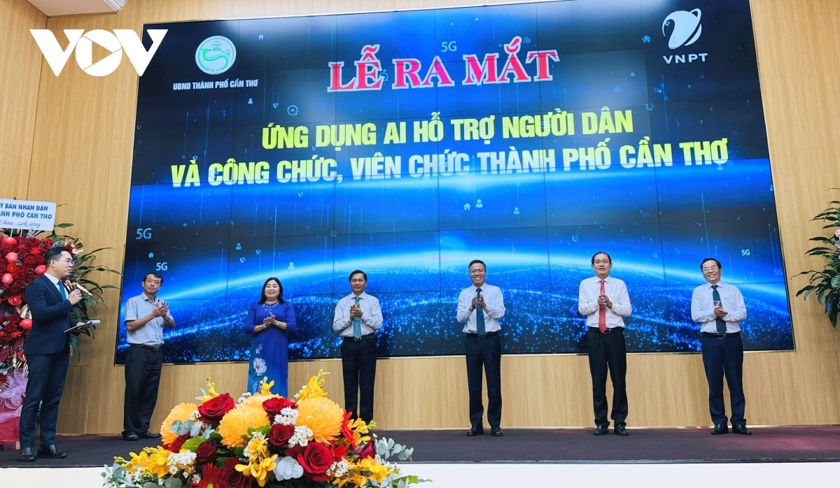 Ứng dụng AI hỗ trợ người dân, cán bộ công chức, viên chức cho Cần Thơ