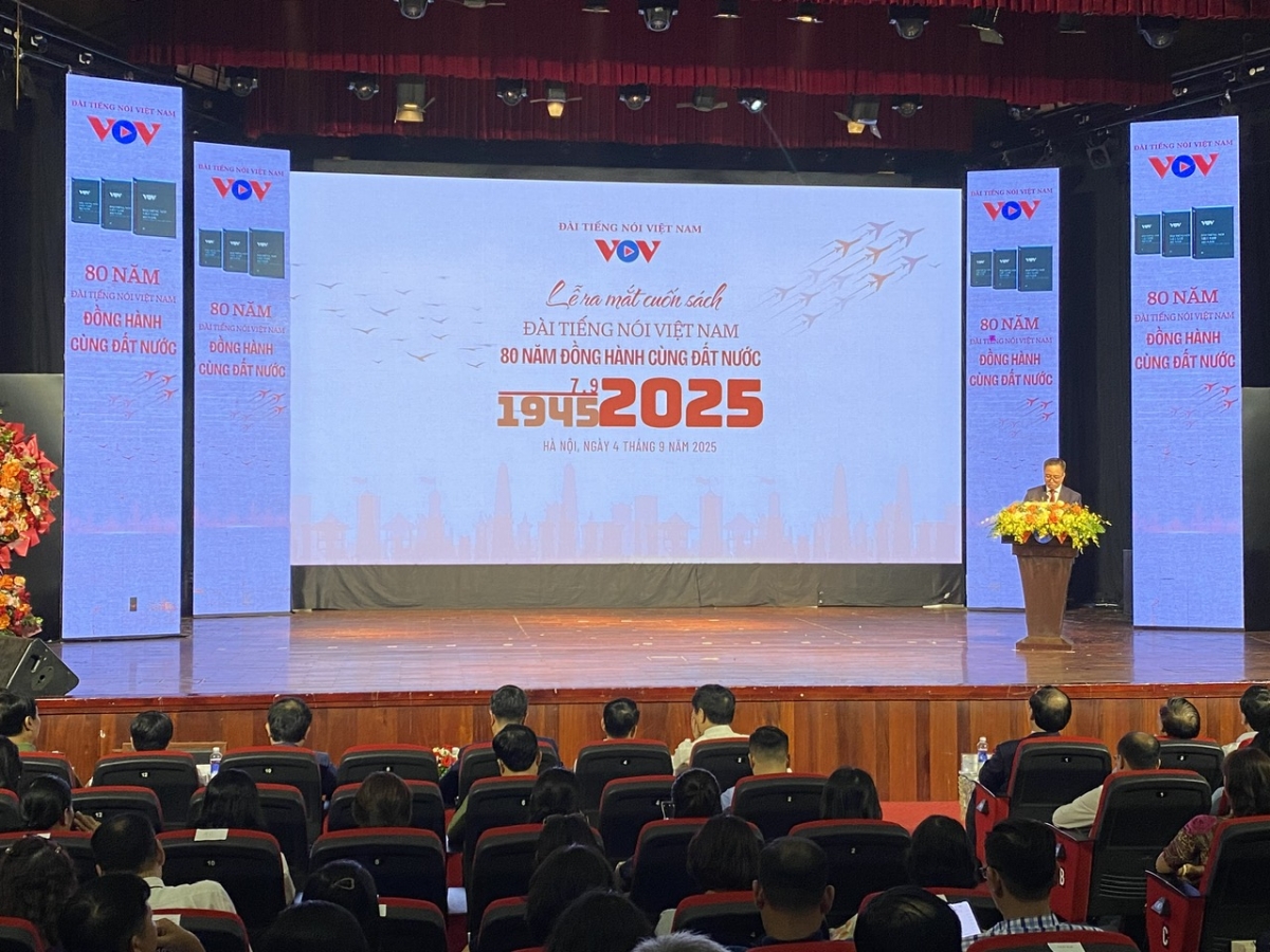 Mơhno kơxop mơ-éa ‘’Rơ’jíu Việt Nam – 80 hơnăm rơtế tơnêi têa’’.