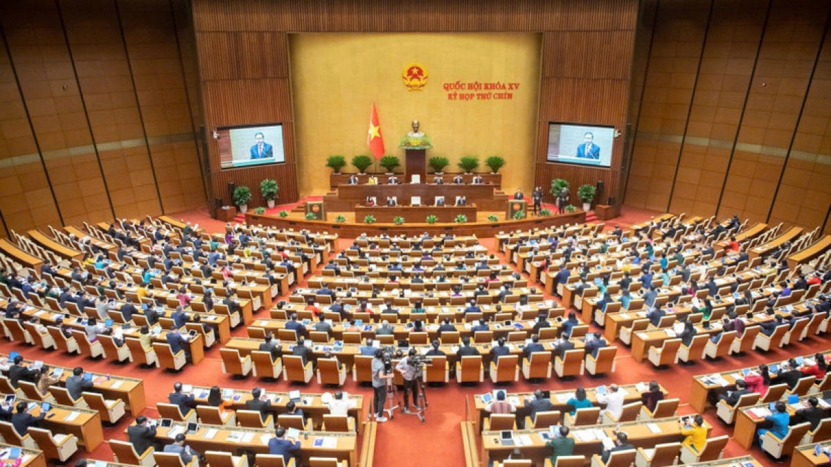 Brei ramik pasiam, pabak Hukum khik iek alam moi truong di Quoc hoi nyaom biai mbang ini.