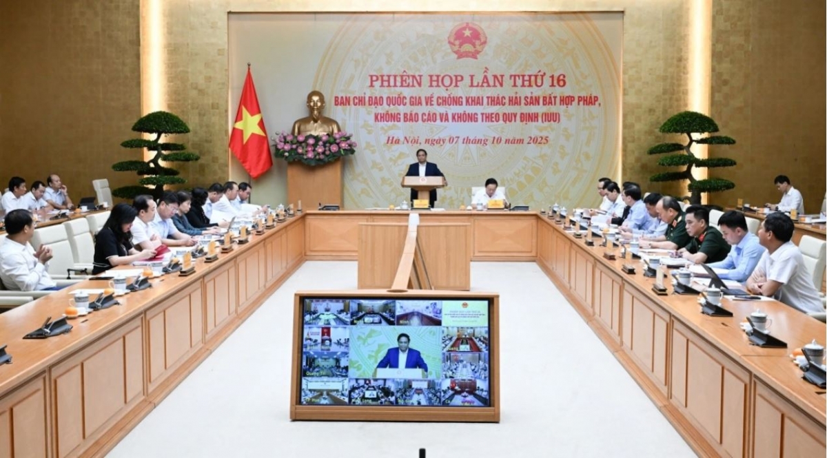 
Thủ tướng Phạm Minh Chính pơgơ̆r Hop akŏm ‘măng mă 16