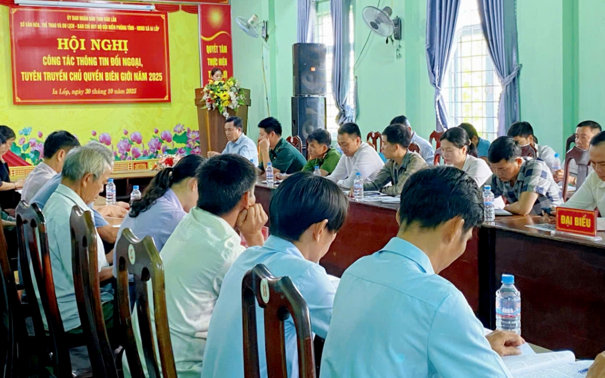 Hneăng hôp pêi tơdroăng tơpui kâ ƀă kong têa ê châ tơkŭm po 4 roh a 4 cheăm tơkăng kong dêi kong pơlê Dak Lak
