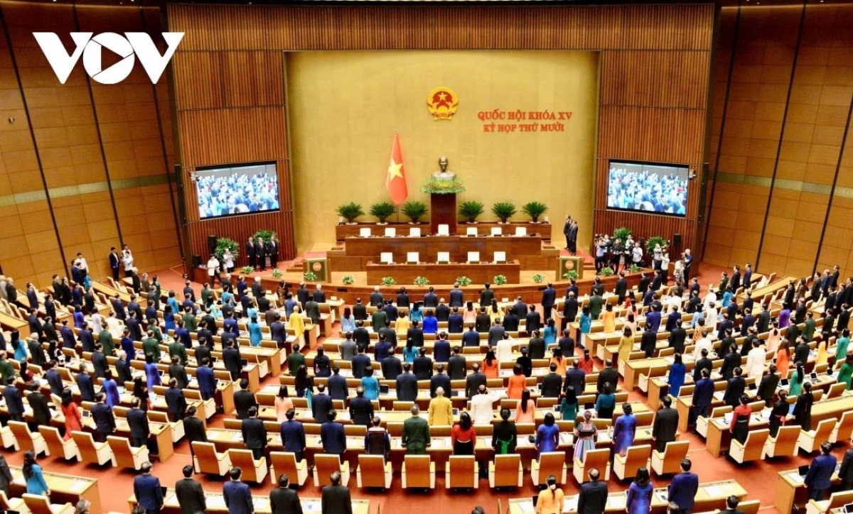 Quang cảnh phiên họp.