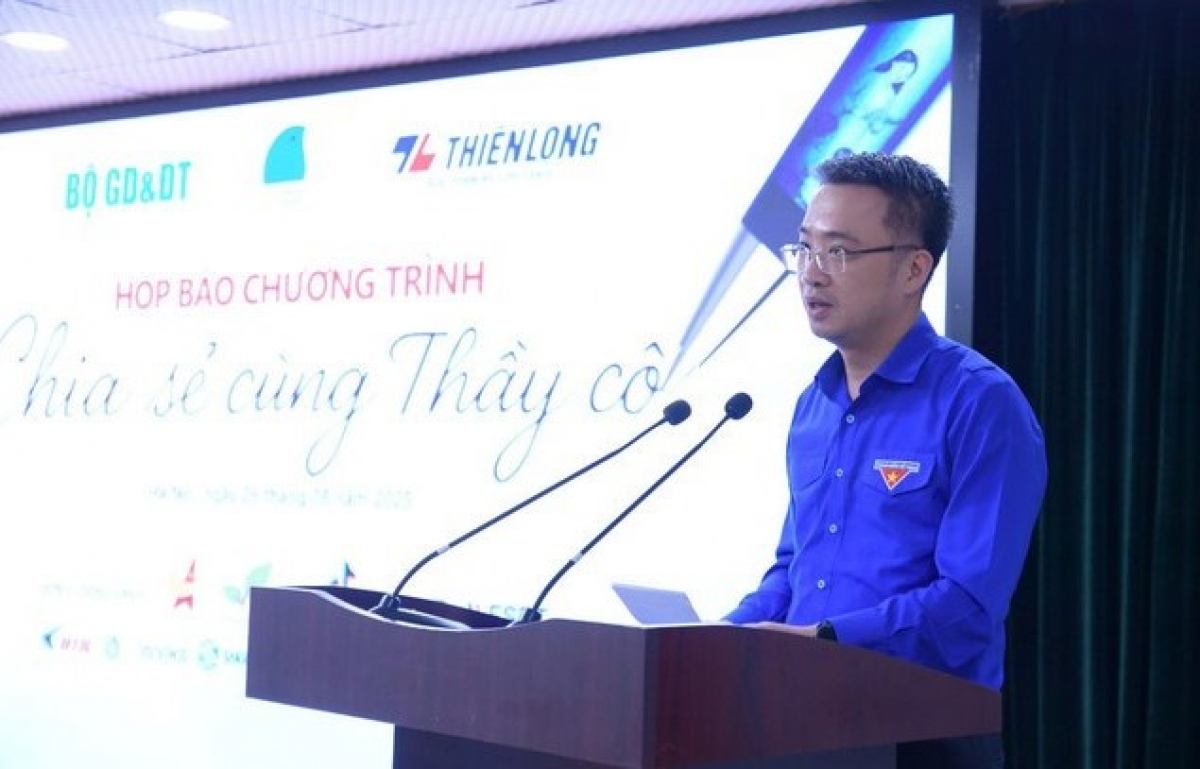 Bí thư Trung ương Đoàn, Chủ tịch Hội Liên hiệp thanh niên Việt Nam Nguyễn Tường Lâm thông tin tại buổi họp báo.