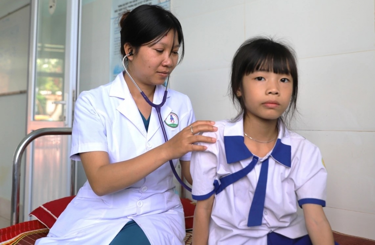 Lớp tập huấn hướng đến mục tiêu “Nụ cười khỏe - Tương lai sáng” cho các em học sinh trên địa bàn các xã khu vực A Lưới.