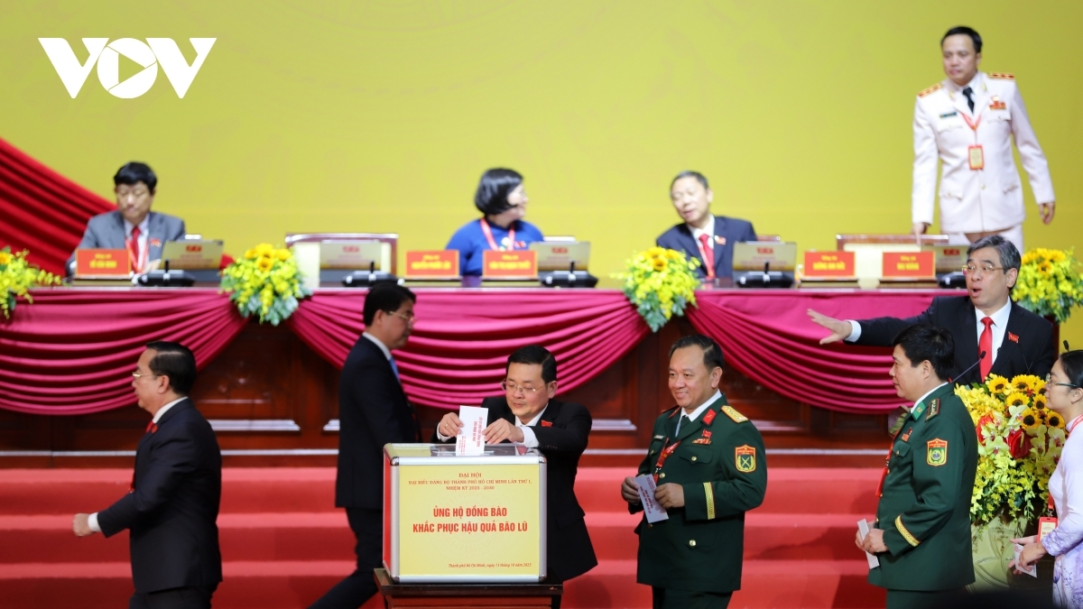 Urang lambaok vakil rik jien daong mikva pasiam kanjah jhak di ribuk ia sua