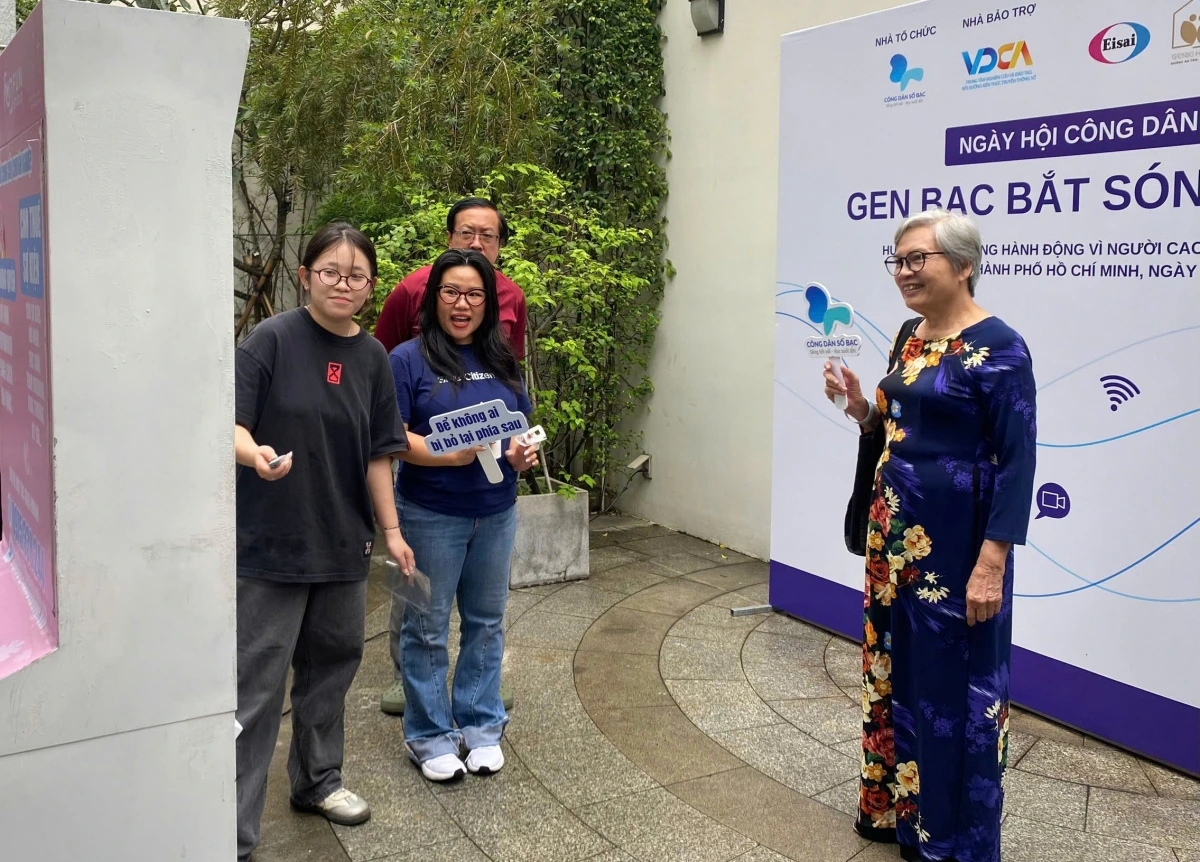 Thau pandar ilamo kong nghe daong urang praong thun umo, rilo meng lac urang kamei, khang hatai pambuak, diuk bui sambai, diuk khang kajap