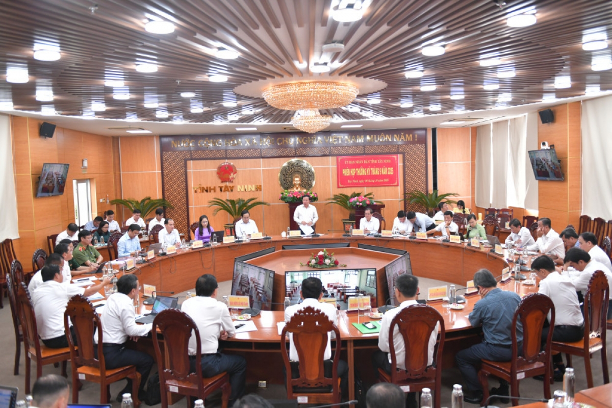 Bruk cakrok patagok kinh te di tinh Tay Ninh dang akaok bhum Pur Meraong Negar