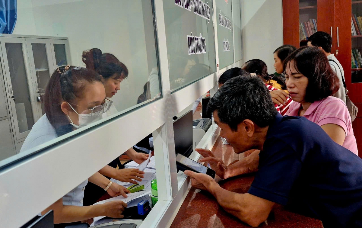 Anih tờm sră pơ àr gơnoar atbồ dà lơgar sàh Ia Hrung, càr Gia Lai