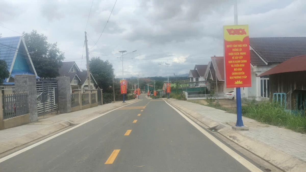 Jơlan plơi pla nao truh pơ să Lạc Dương hơmâo ơi Kơsă Ha El djru pơyơr lŏn sang đang hmua gơñu pô