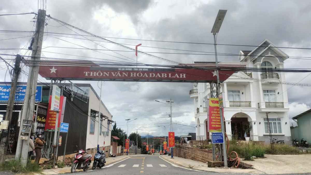 Thôn niam chài Dà Blah, sàh Lạc Dương, càr Lâm Đồng