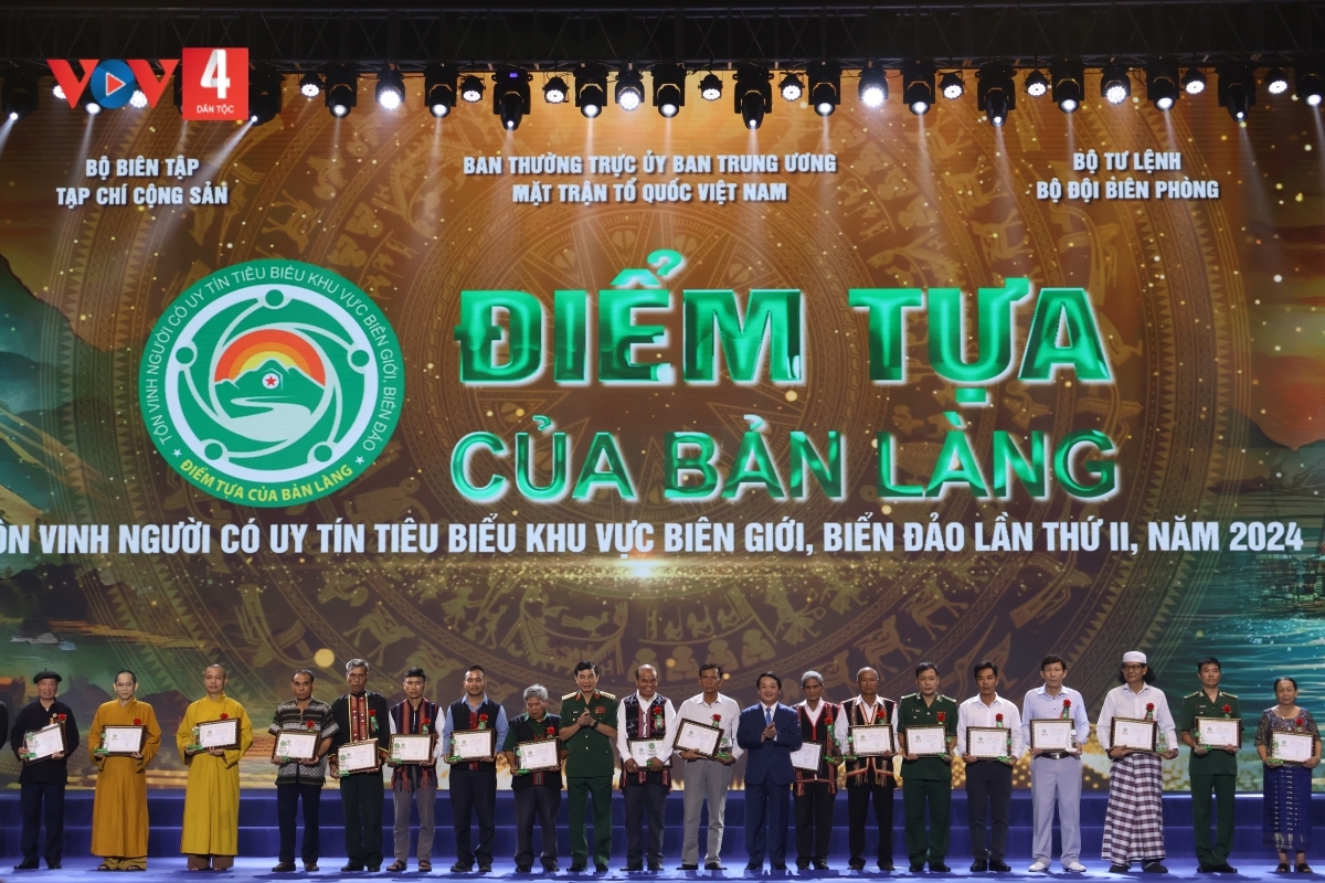 Ồng Điểu Dray tus bal broă lơh “Anih kơldìng ƀòn lơgar dê” nam 2024