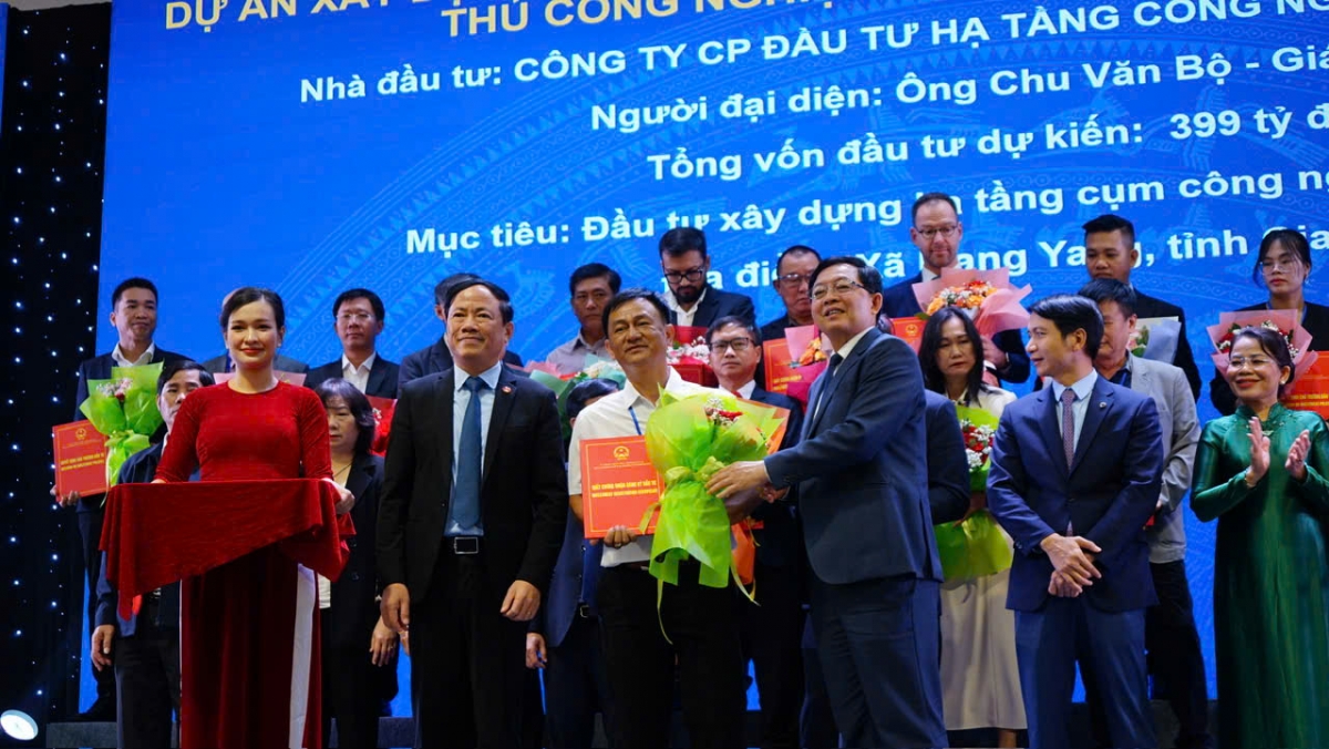 Klei kƀĭn mtrŭt mđĭ klei duh bi liê čar Lâm Đồng