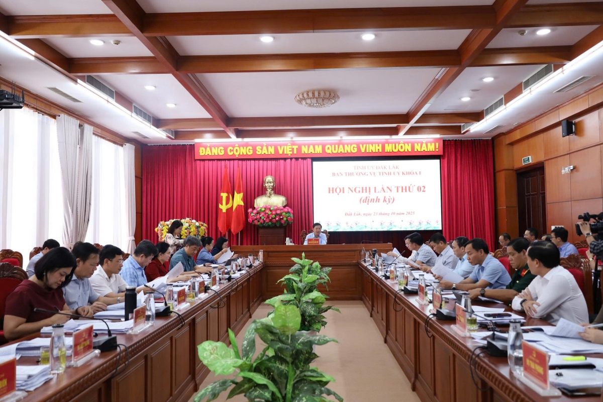 Tâ tá hôp rôh má 2 Khu pơkuâ ngăn Đảng Dak Lak