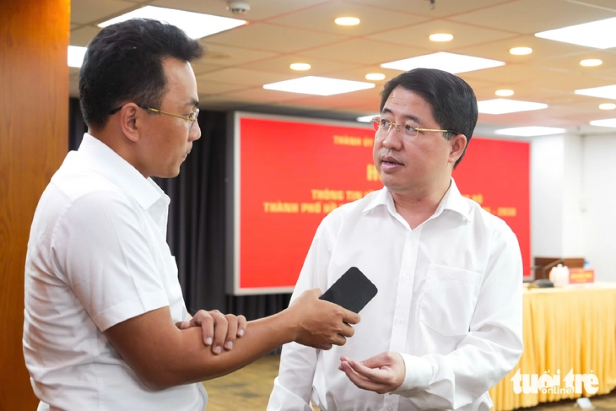 Ong Phạm Hồng Sơn ndom meyai haong phong vien harak mbao Tuoi tre