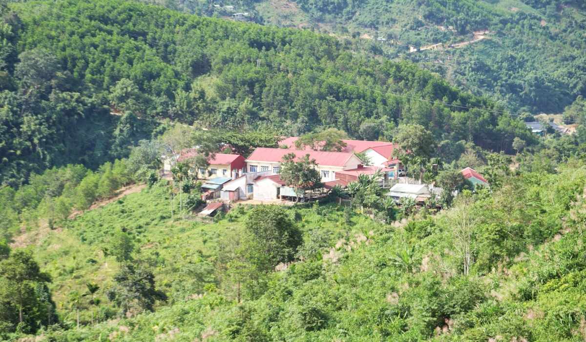 Sang bruă jơnum min mơnuih ƀôn sang să Măng Ƀut, tơring čar Quảng Ngãi